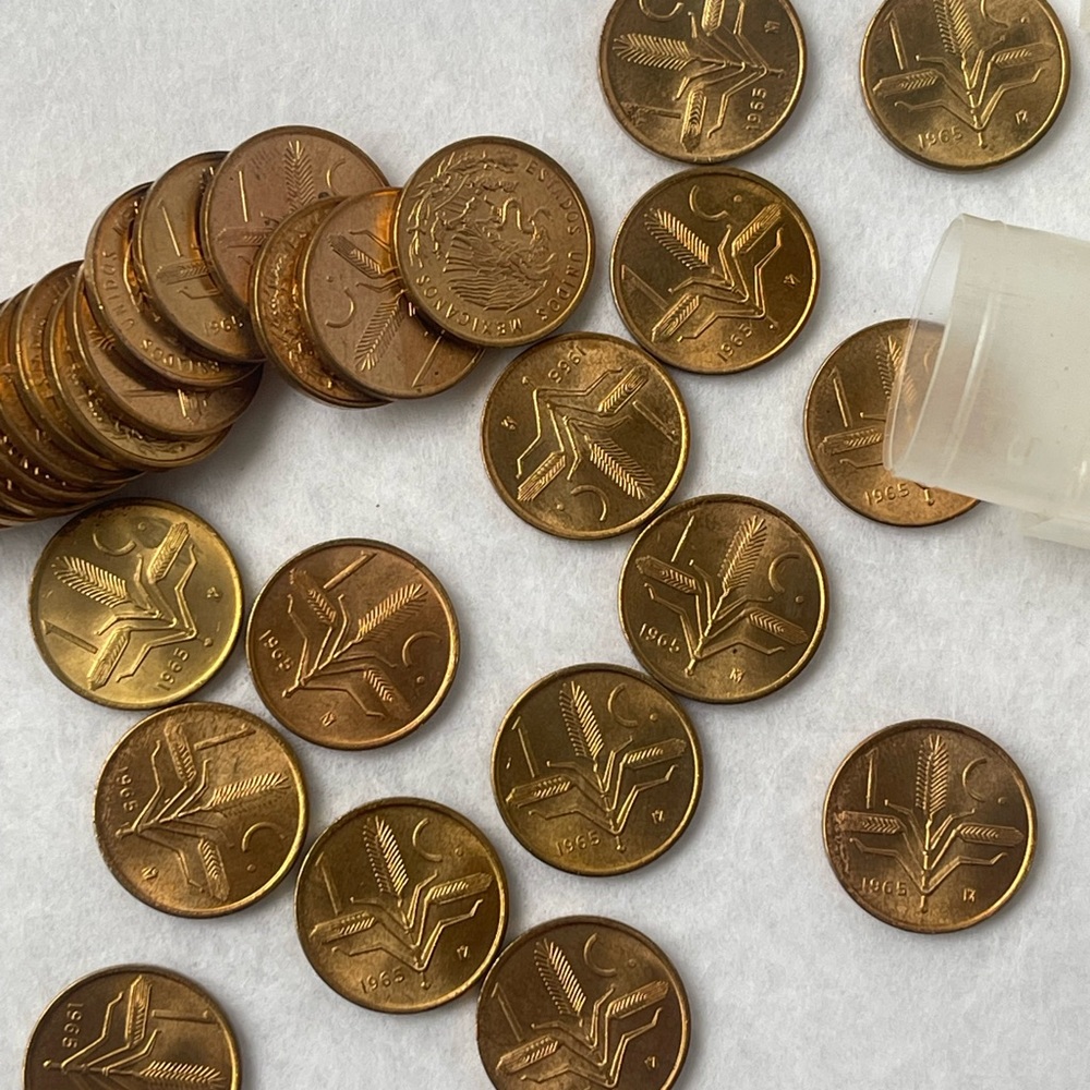 Gorgeous Mexico 1965 1 cent bronze coin roll